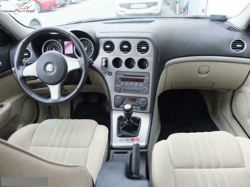 Używany Alfa Romeo 159 185 KM (136 kW) 2008 Biały Sedan/Limuzyna