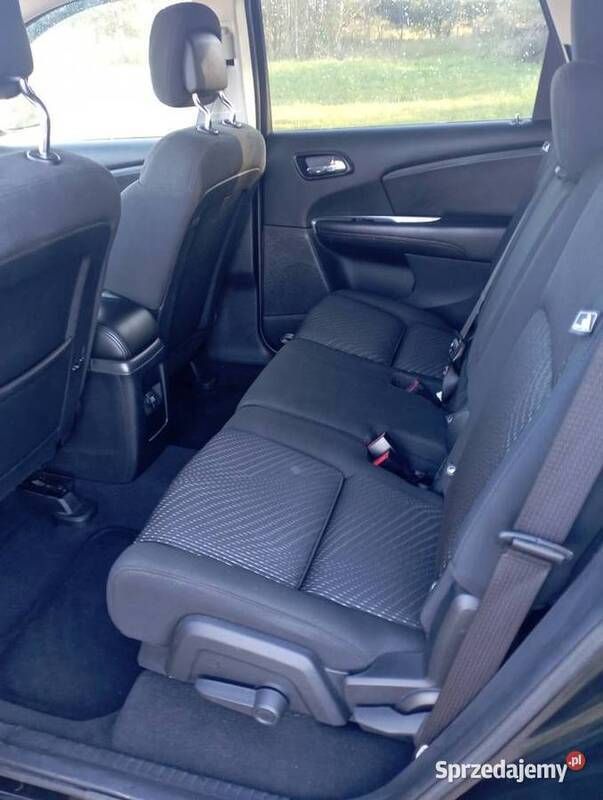 Używany 2012 Fiat Freemont SUV | 36 500 zł (Uczciwa cena) - Obraz 1/4