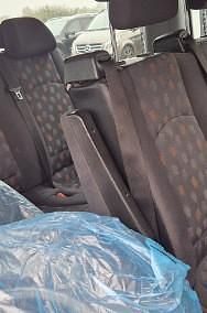 Używany Mercedes Vito 150 KM (110 kW) 2010 Bordowy Van