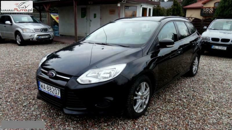 Używany Ford Focus 95 KM (69 kW) 2012 Czarny (metalik) Sedan/Limuzyna