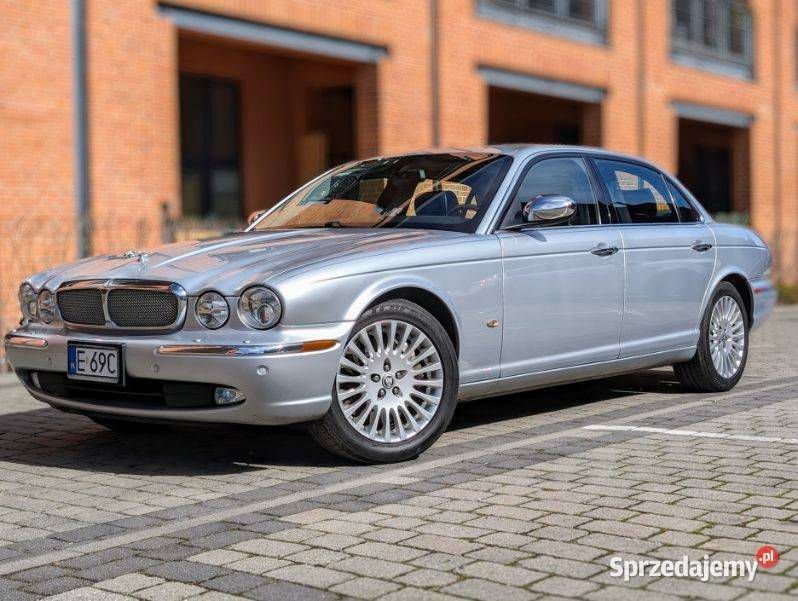 Używany 2006 Jaguar XJ Sedan/Limuzyna | 46 000 zł - Obraz 1/4