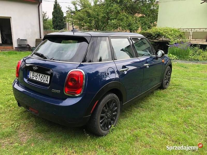 Niebieski Używany 2016 Mini Cooper Hatchback | 36 900 zł (Dobra cena) - Obraz 1/4
