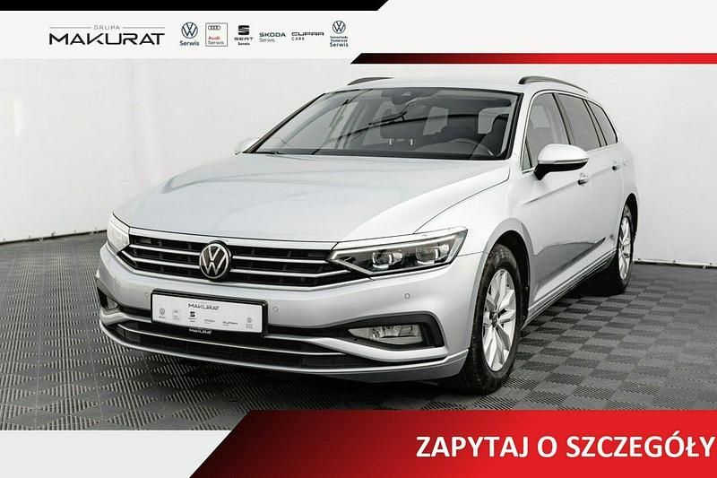 Srebrny Używany 2022 VW Passat Business Kombi | 88 850 zł (Dość drogi) - Obraz 1/4