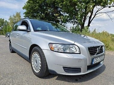 Srebrny Używany 2010 Volvo V50 Kombi | 8999 zł (Uczciwa cena) - Obraz 1/4
