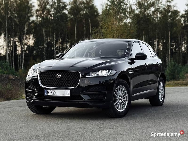 Czarny Używany 2018 Jaguar F-Pace SUV | 74 900 zł (Uczciwa cena) - Obraz 1/4