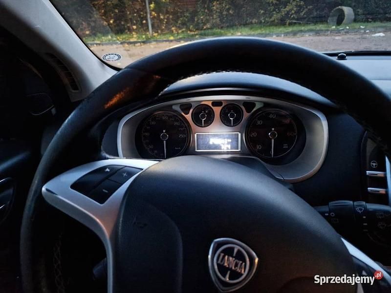 Używany Lancia Delta 2012 Hatchback