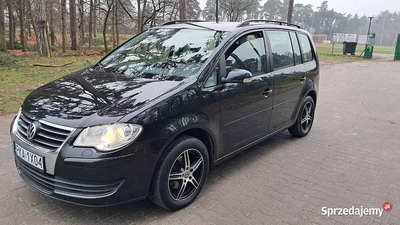 Używany VW Touran 2007 Minivan