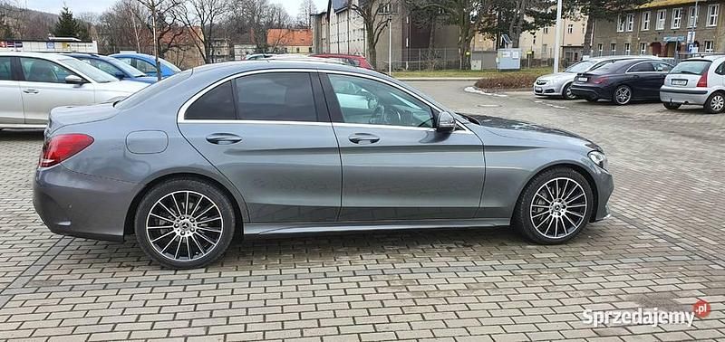 Używany 2017 Mercedes 200 AMG Sedan/Limuzyna | 110 000 zł - Obraz 1/4