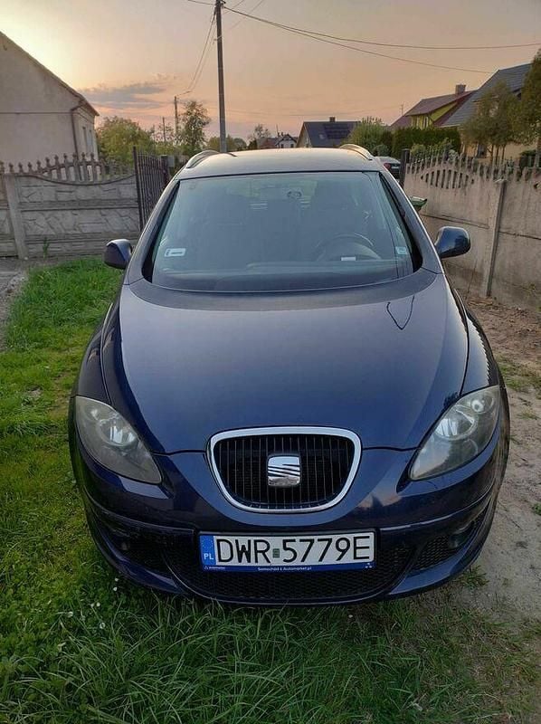 Niebieski Używany 2008 Seat Altea XL Minivan | 6000 zł (Super Cena) - Obraz 1/4