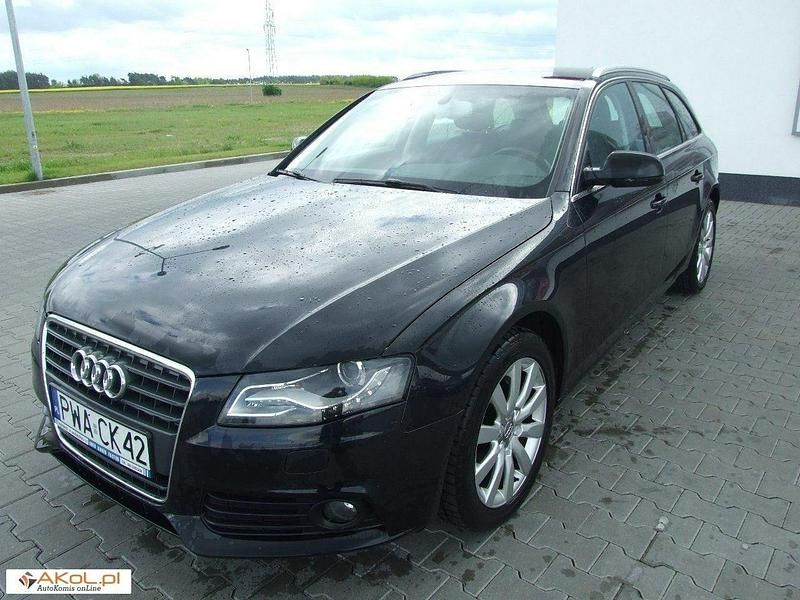 Czarny (metalik) Używany 2010 Audi A4 Sedan/Limuzyna | 63 000 zł - Obraz 1/1