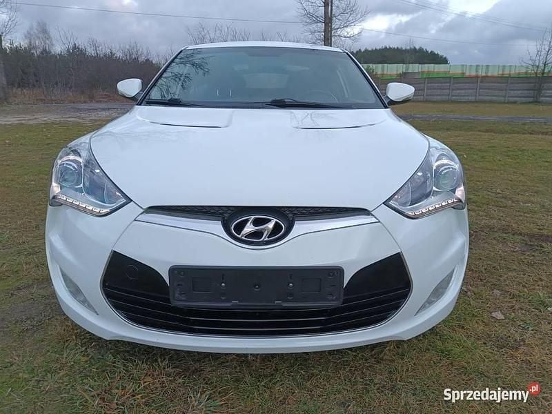 Biały Używany 2012 Hyundai Veloster Coupe | 25 500 zł - Obraz 1/4