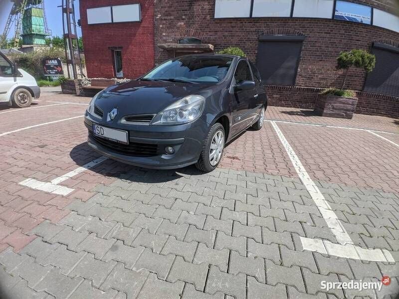 Używany 2008 Renault Clio III | 8999 zł (Dobra cena) - Obraz 1/4