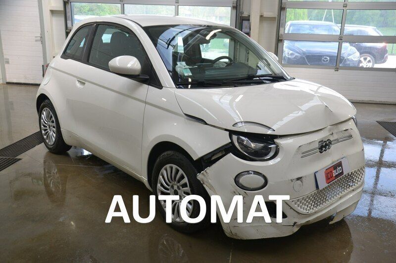 Biały Używany 2022 Fiat 500e Hatchback | 33 800 zł - Obraz 1/4