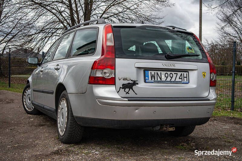 Używany Volvo V50 136 KM (100 kW) 2006 Srebrny Kombi