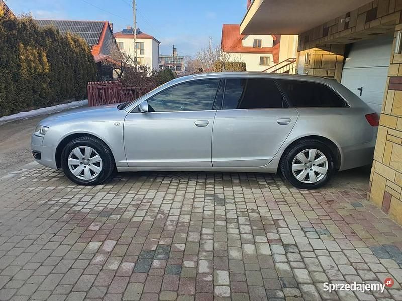 Używany Audi A6 2006 Srebrny Kombi