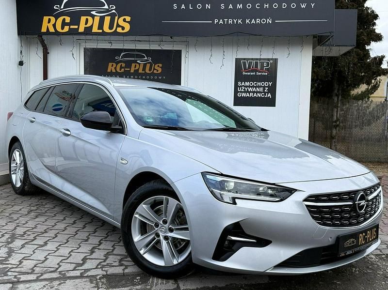 Używany Opel Insignia 170 KM (125 kW) 2021 Srebrny Kombi