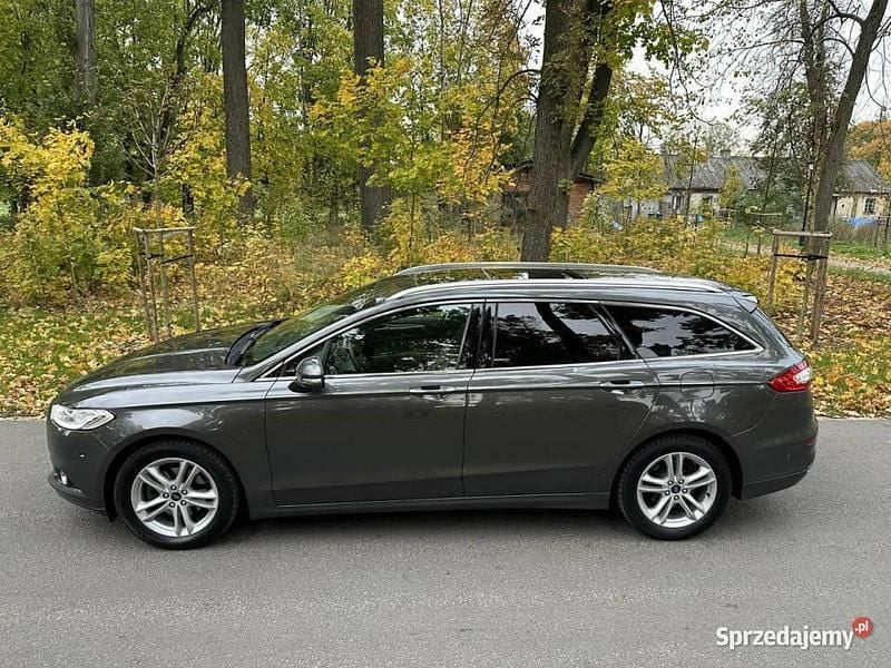 Używany Ford Mondeo Titanium 210 KM (154 kW) 2015 Szary Kombi