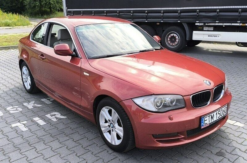 Używany BMW 120 Coupé 170 KM (125 kW) 2010 Pomarańczowy (metalik, perła) Coupe