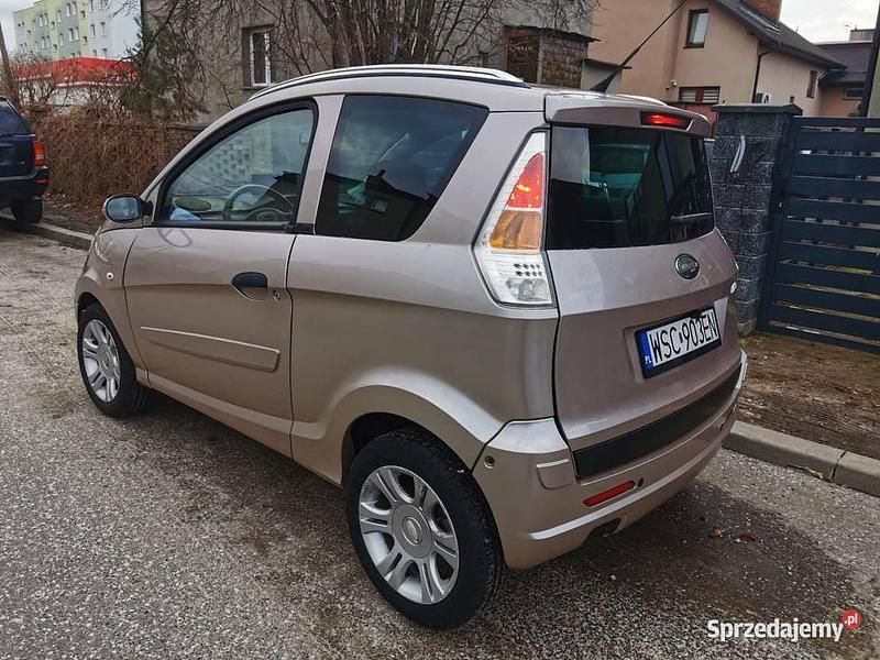 Używany Microcar M.Go 20 KM (14 kW) 2010 Beżowy Hatchback
