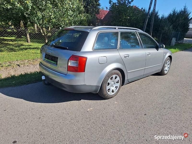Używany Audi A4 Comfort 2003 Grafitowy Sedan/Limuzyna