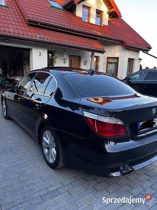 Używany BMW 525 2005 Czarny Sedan/Limuzyna