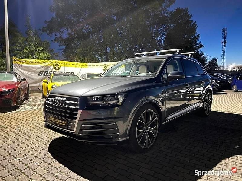Używany Audi SQ7 Comfort 435 KM (319 kW) 2017 Szary SUV