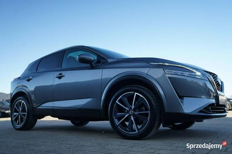 Używany Nissan Qashqai Tekna 158 KM (116 kW) 2023 Grafitowy SUV