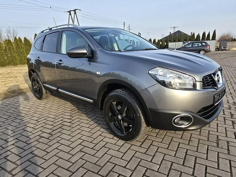 Używany Nissan Qashqai +2 141 KM (103 kW) 2012 Szary SUV
