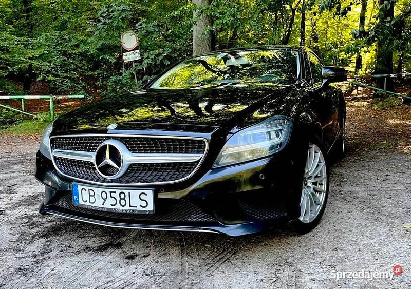Czarny Używany 2015 Mercedes CLS350 Sedan/Limuzyna | 105 900 zł - Obraz 1/4