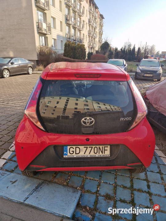 Używany 2016 Toyota Aygo Hatchback | 31 000 zł (Super Cena) - Obraz 1/4