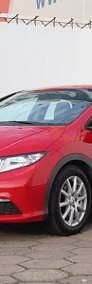 Używany Honda Civic 99 KM (72 kW) 2012 Czerwony Hatchback