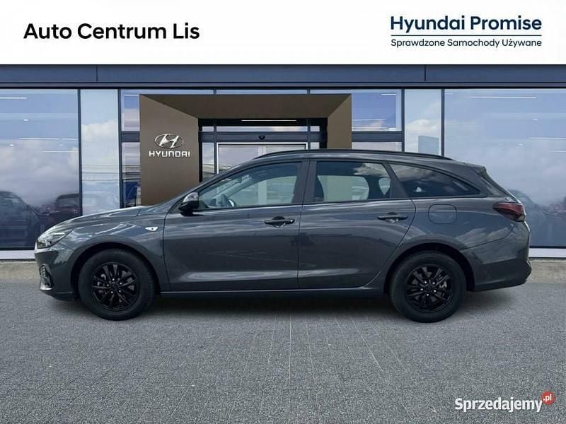 Grafitowy Używany 2023 Hyundai i30 Kombi | 69 900 zł (Dość drogi) - Obraz 1/4