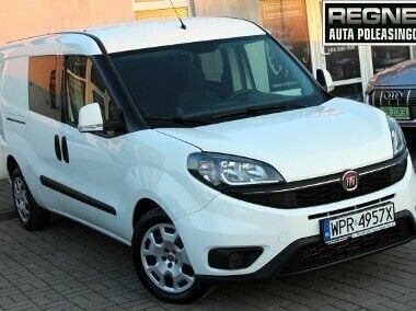 Biały Używany 2020 Fiat Doblò Minivan | 54 900 zł (Uczciwa cena) - Obraz 1/4