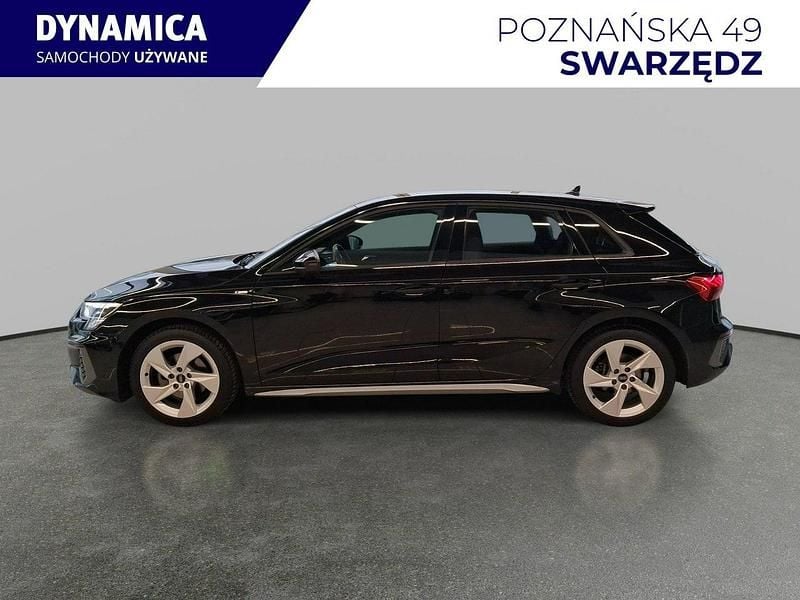 Używany Audi A3 Sportback 150 KM (110 kW) 2023 Czarny Hatchback