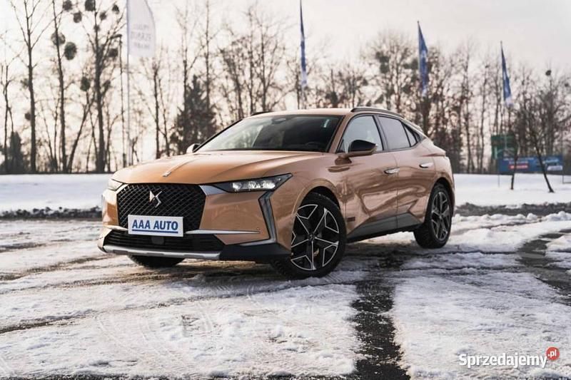 Używany DS Automobiles DS4 2022 Złoty Hatchback