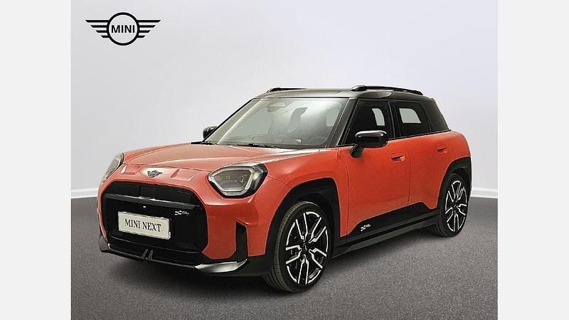Rebel red metalizowany Używany 2024 Mini Aceman SUV | 168 300 zł - Obraz 1/4