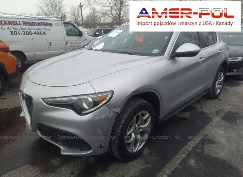 Srebrny Używany 2019 Alfa Romeo Stelvio SUV | 77 000 zł - Obraz 1/4
