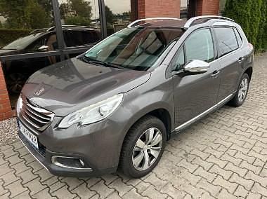 Inny kolor Używany 2016 Peugeot 2008 SUV | 31 900 zł (Dobra cena) - Obraz 1/4