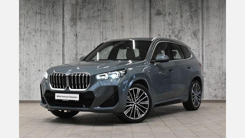 Używany BMW X1 Comfort Edition 156 KM (114 kW) 2023 Zielony cape york metalizowany SUV