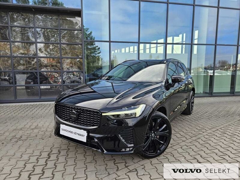 Czarny Używany 2024 Volvo XC60 SUV | 269 900 zł - Obraz 1/3