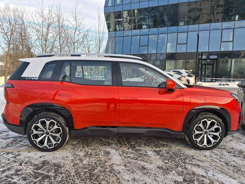 Nowe Aion V 150 kW (204 KM) 2025 Czerwony SUV