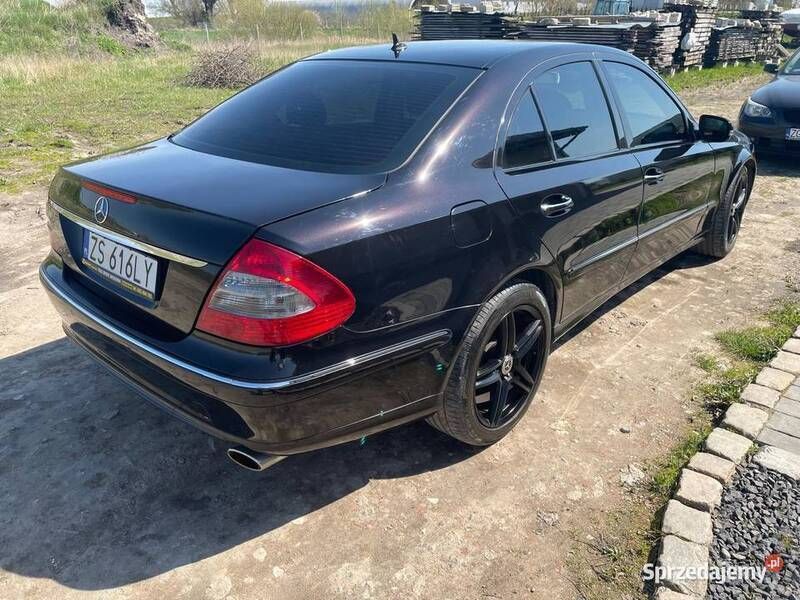 Używany Mercedes E280 2008