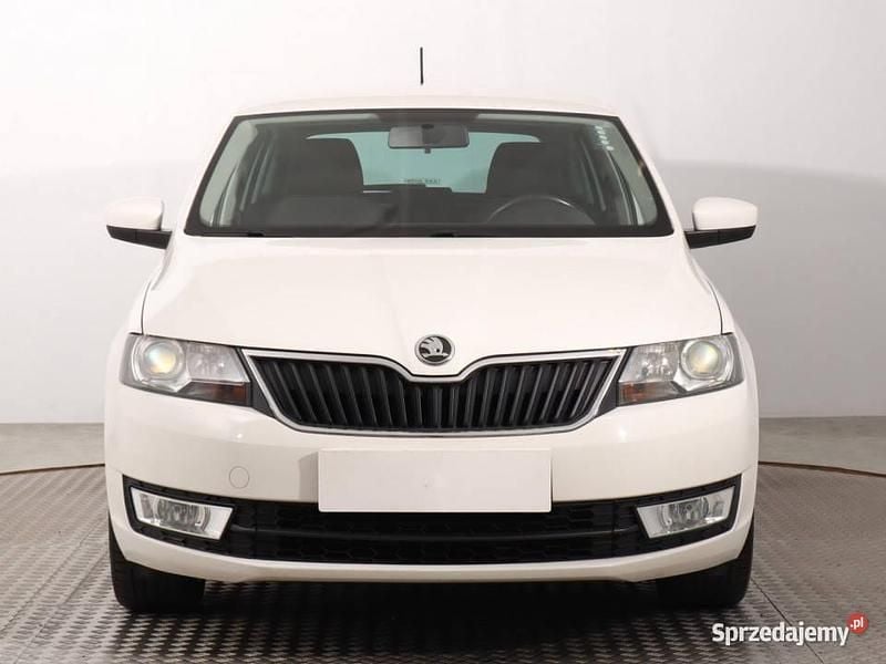 Biały Używany 2013 Skoda Rapid Hatchback | 27 499 zł (Dość drogi) - Obraz 1/4