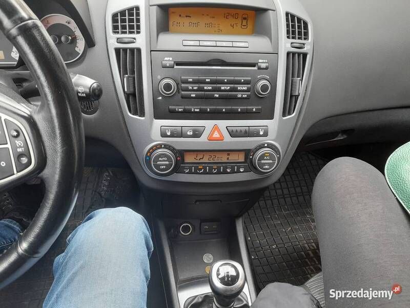 Czerwony Używany 2008 Kia Ceed Sportswagon Kombi | 8200 zł - Obraz 1/4