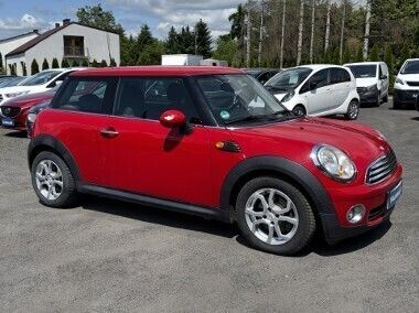 Czerwony Używany 2008 Mini ONE Hatchback | 14 400 zł (Uczciwa cena) - Obraz 1/4