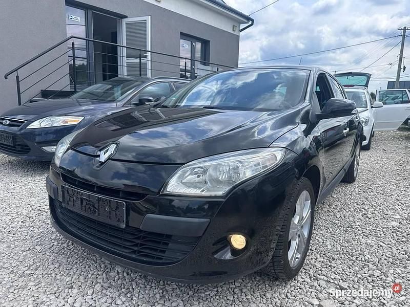Używany Renault Mégane III 2009 Czarny Hatchback