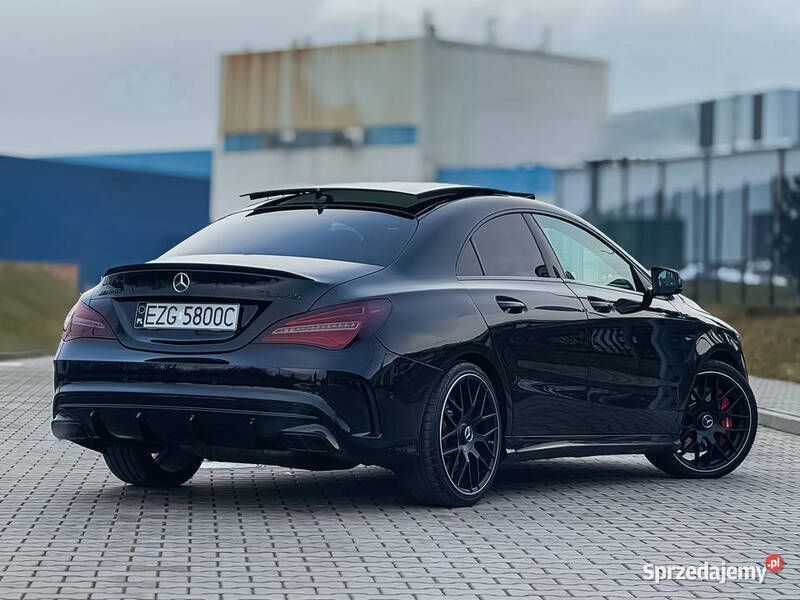 Używany Mercedes CLA45 AMG AMG 2018 Czarny Sedan/Limuzyna