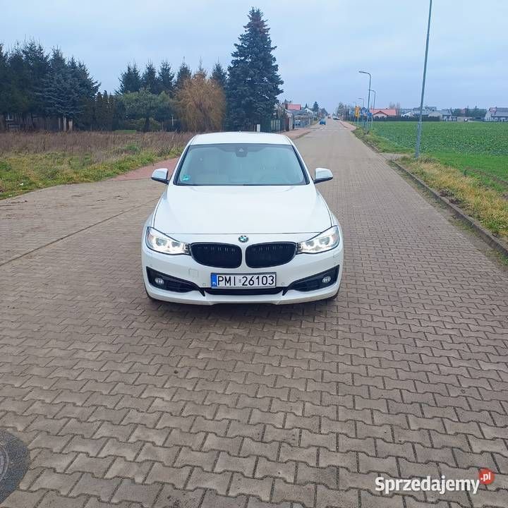 Używany BMW 325 2015