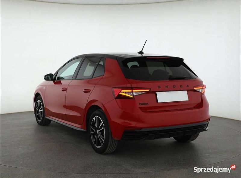Używany Skoda Fabia 2025 Czerwony Hatchback