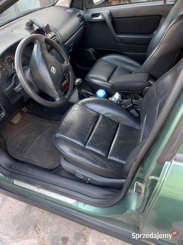 Używany Opel Astra 1999 Zielony Sedan/Limuzyna